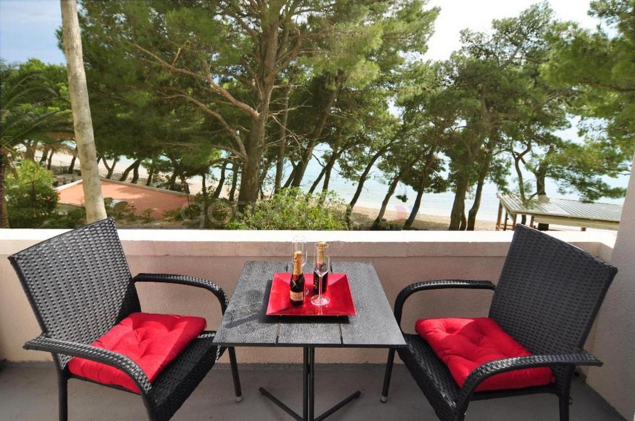 Beachfront Deluxe B&B Makarska Extérieur photo