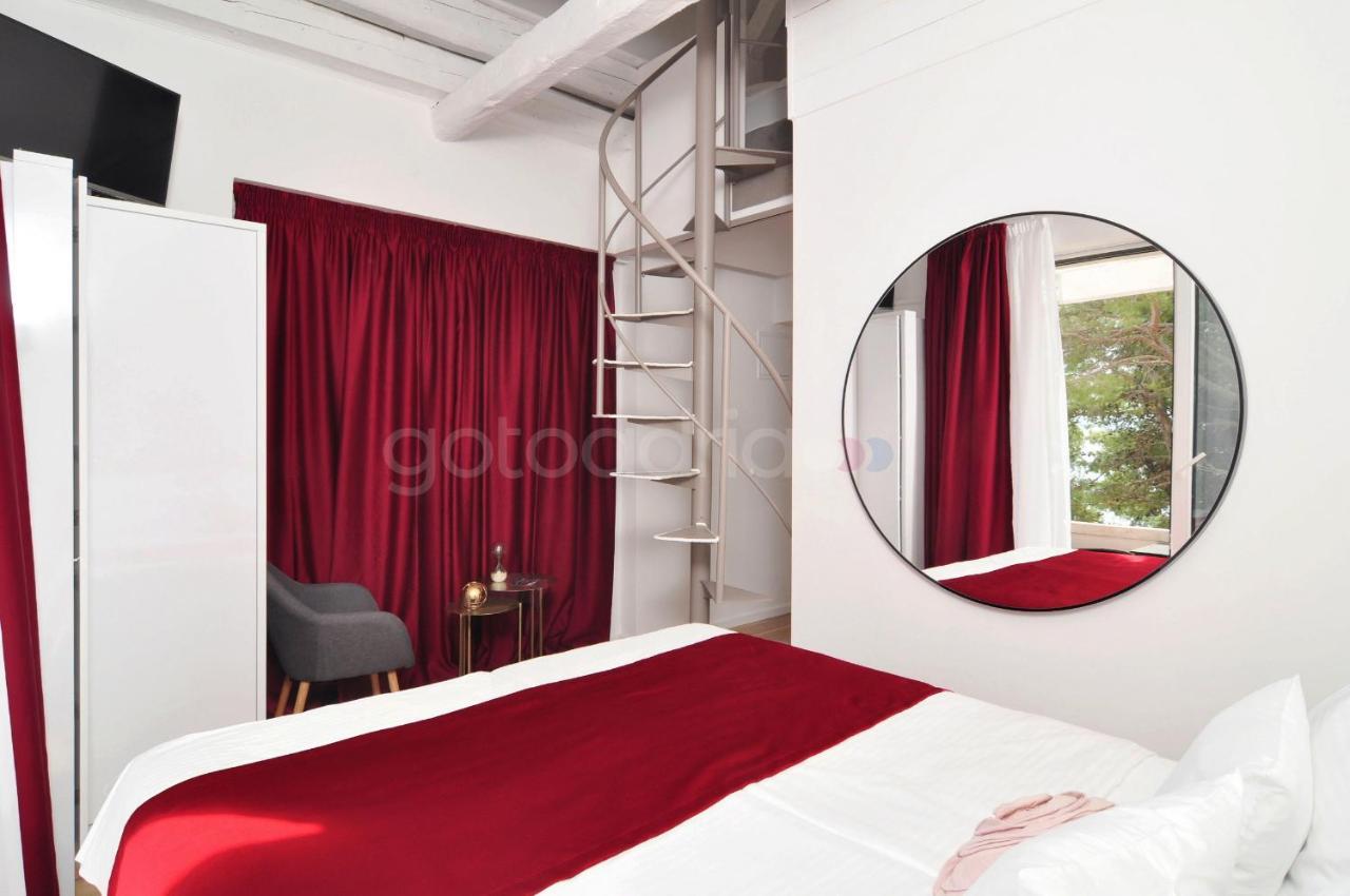 Beachfront Deluxe B&B Makarska Extérieur photo