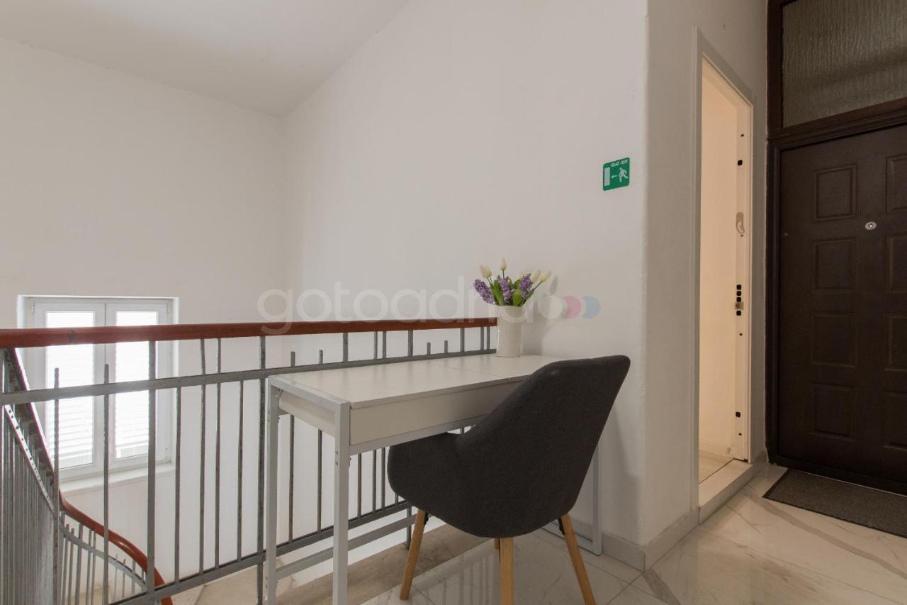 Beachfront Deluxe B&B Makarska Extérieur photo